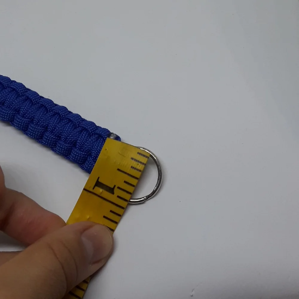paracord keychain